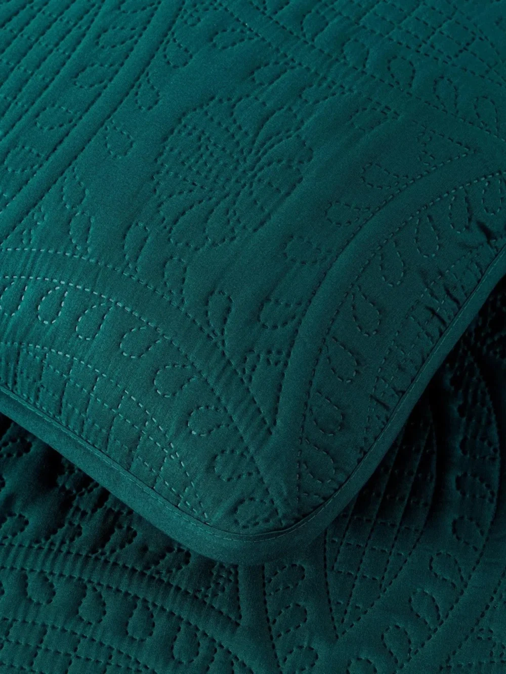 Teal Quilted Queen 3 piece Bedspread Set